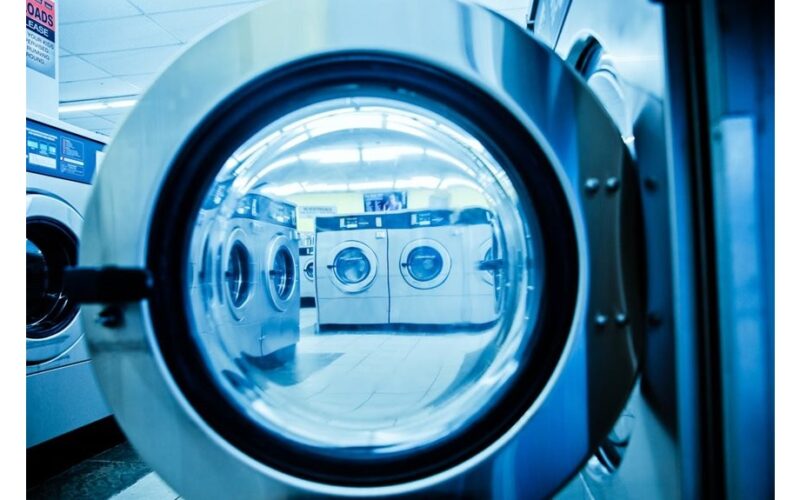 60 metų technikas perspėja