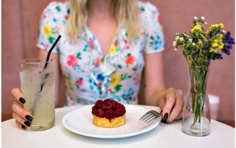 desertas atskirai nuo pagrindinio patiekalo