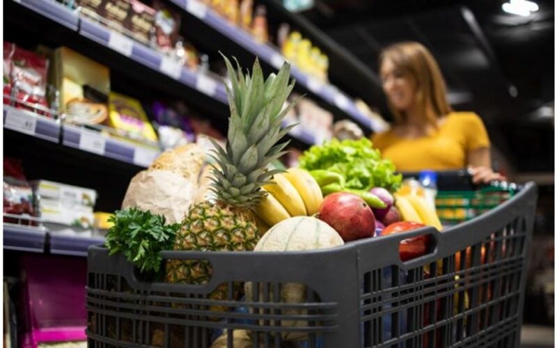 valgyti sveikai neskurdinant savęs