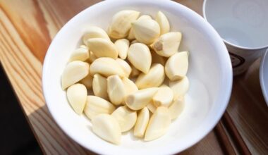 česnaku mirkytas laistymo ąsotis triukas