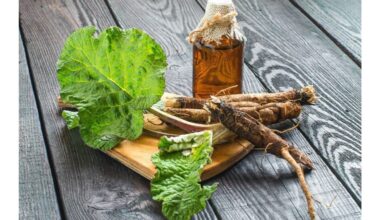 kaimynas teigia dilgėlių sultimis