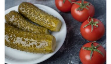 rūgštinti agurkai gali pakenkti