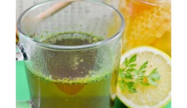 ji gėrė sulčių be valgio