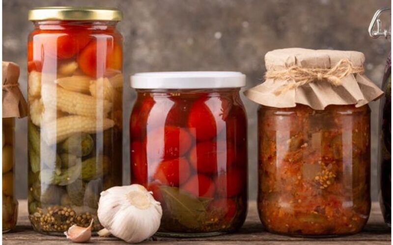 priežastys, kad konservuotas maistas sugadintas