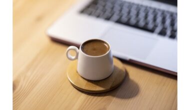 trys kokybės ženklai