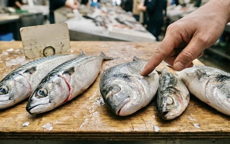 saugokitės sugedusios žuvies