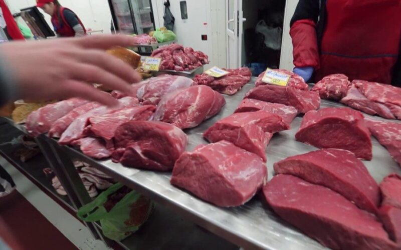 rinkiantis kiaulieną su šefais