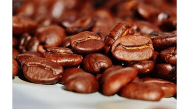 aš išpyliau kavą ant tualetinio popieriaus