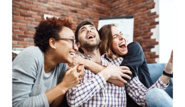 juokas mažina stresą stiprina sveikatą