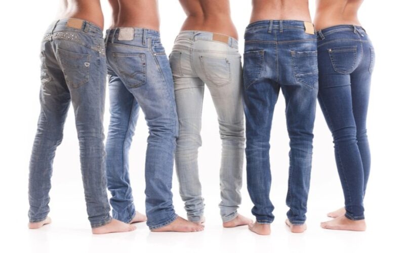 odos etiketės ant džinsų