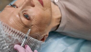 natūralus kaktos raukšlių lyginimas namuose