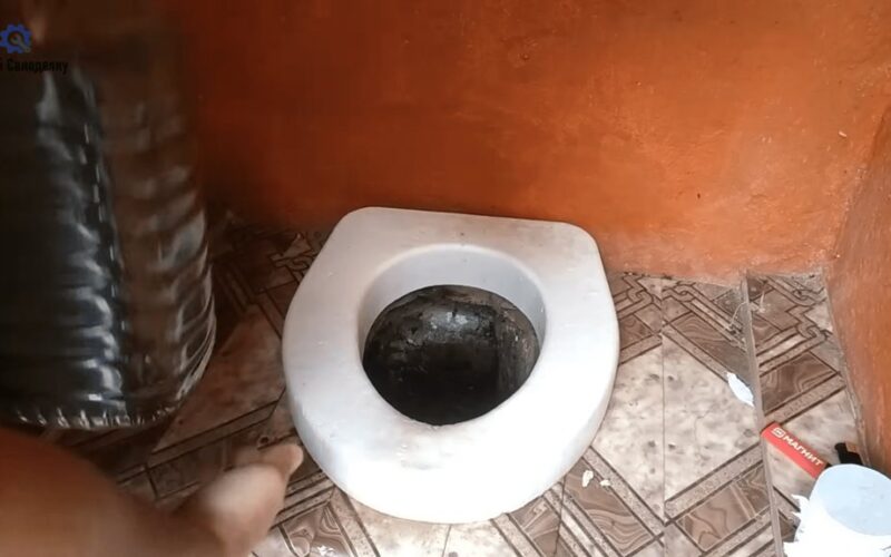 kaimynas pasamdė kanalizacijos automobilį