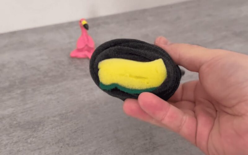 senoji kojinė šluotos triukas