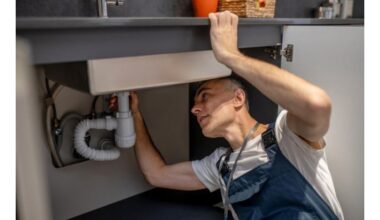 septyni santechniką gadinantys įpročiai