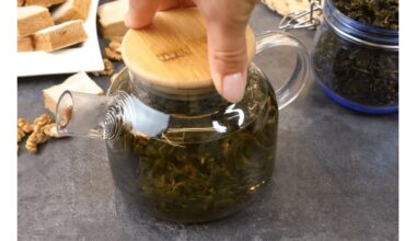 neįprasta fermentuota šviežio vyšnios lapų arbata