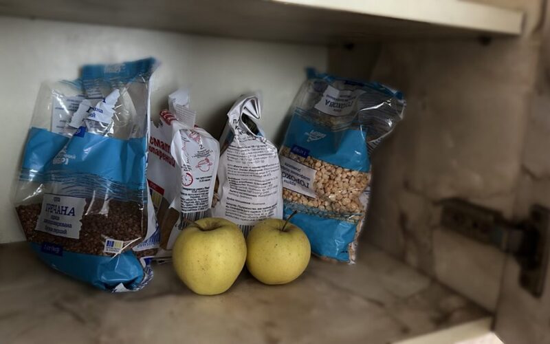 obuolių konservai išsaugo grūdų šviežumą