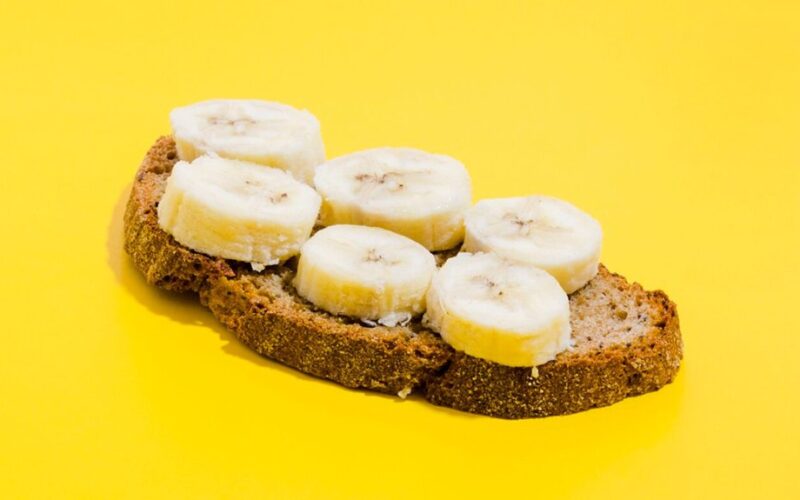 palaidota duona ir bananas