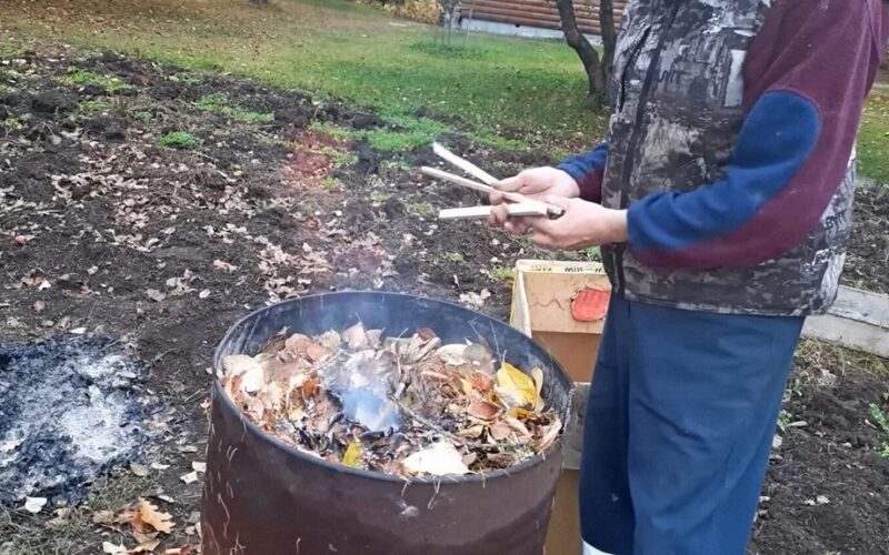 šalis kaimynai deginti pjauti gerti