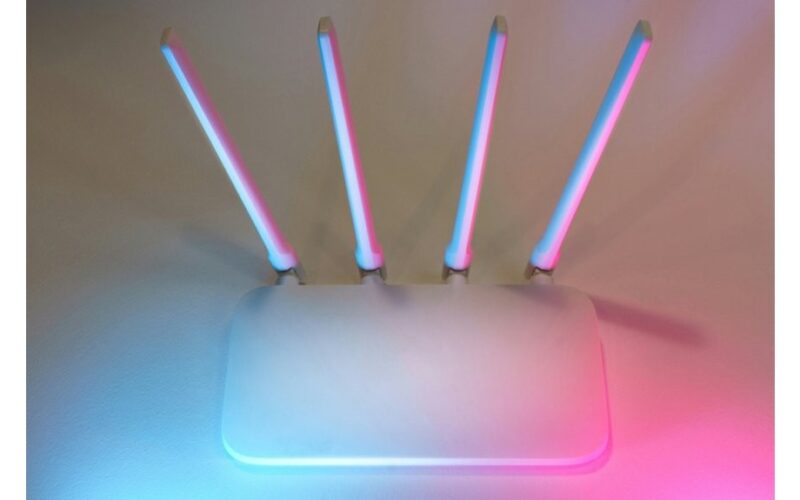 folija sustiprina „Wi‑Fi“ signalą