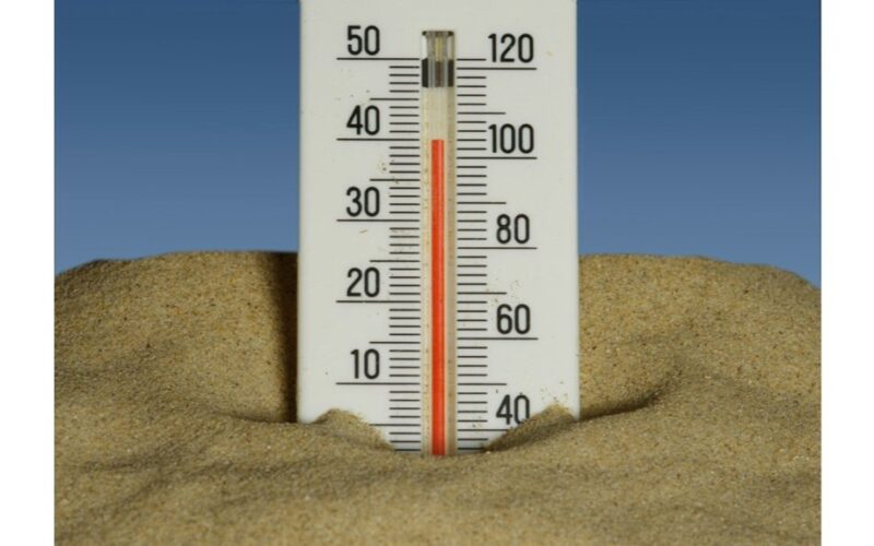 karščio kupolas atneša 40 °C