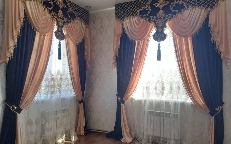 plaukite užuolaidas kas mėnesį jų nenuimdami