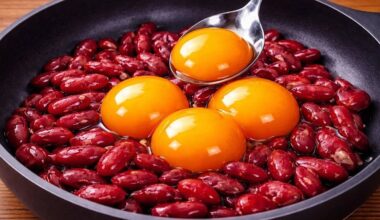 konservuotos pupelės su kiaušiniais