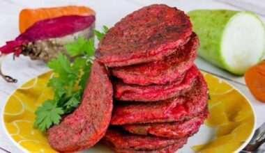 kiaušinių ir pieno produktų neturintys burokėlių keksiukai
