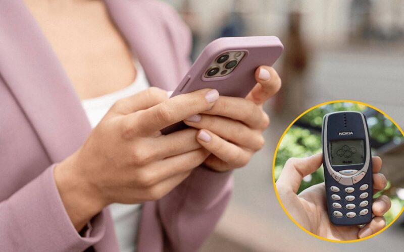 krikštatėvis pasirinko paprastą telefoną