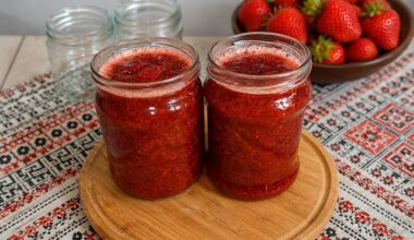 močiutės liubos dviejų ingredientų braškių uogienė