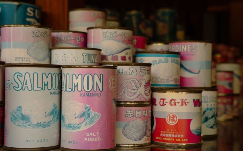 kepenims kenksmingi konservuoti maisto produktai