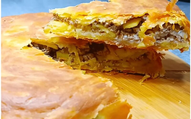 pikantiškas pyragėlis pavogė kaimyno lėkštę