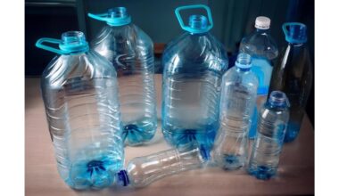 kūrybiškai panaudojant plastikinius butelius
