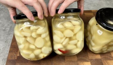 traškus aromatingas česnako marinatas