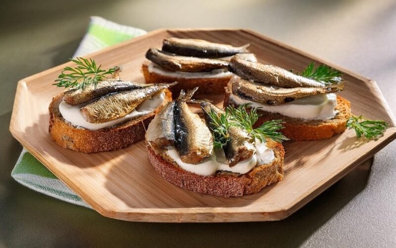 sardinių sumuštinių užtepėlės receptas